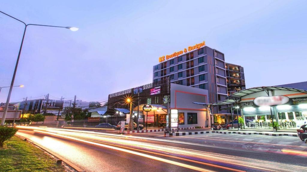 B2 Phuket Boutique & Budget Hotel Exteriör bild