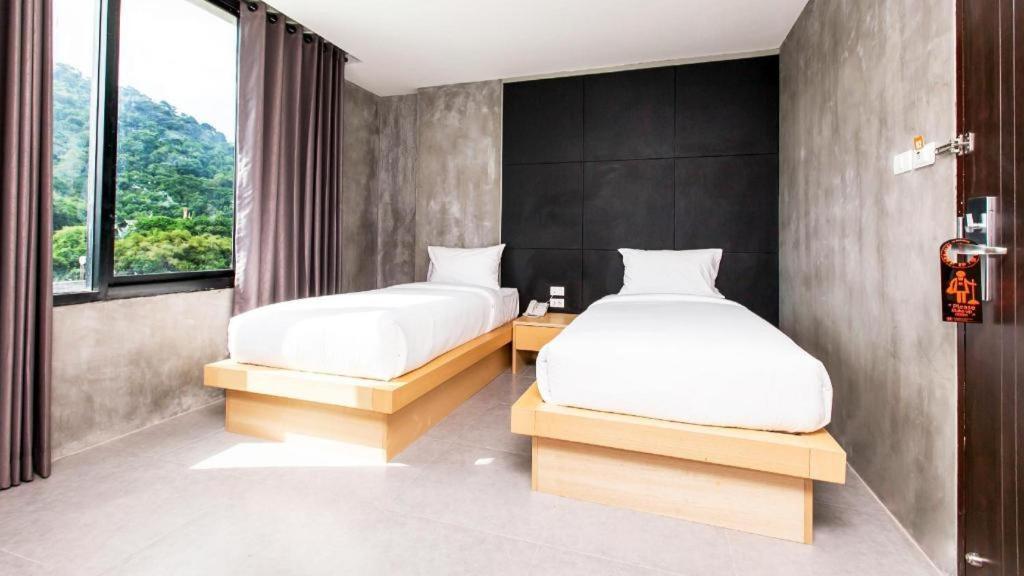B2 Phuket Boutique & Budget Hotel Exteriör bild