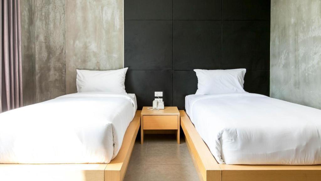 B2 Phuket Boutique & Budget Hotel Exteriör bild