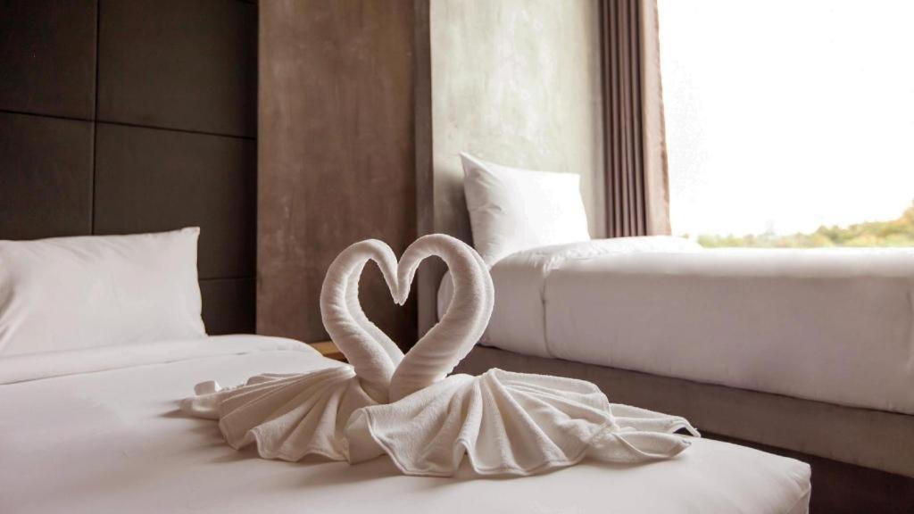 B2 Phuket Boutique & Budget Hotel Exteriör bild