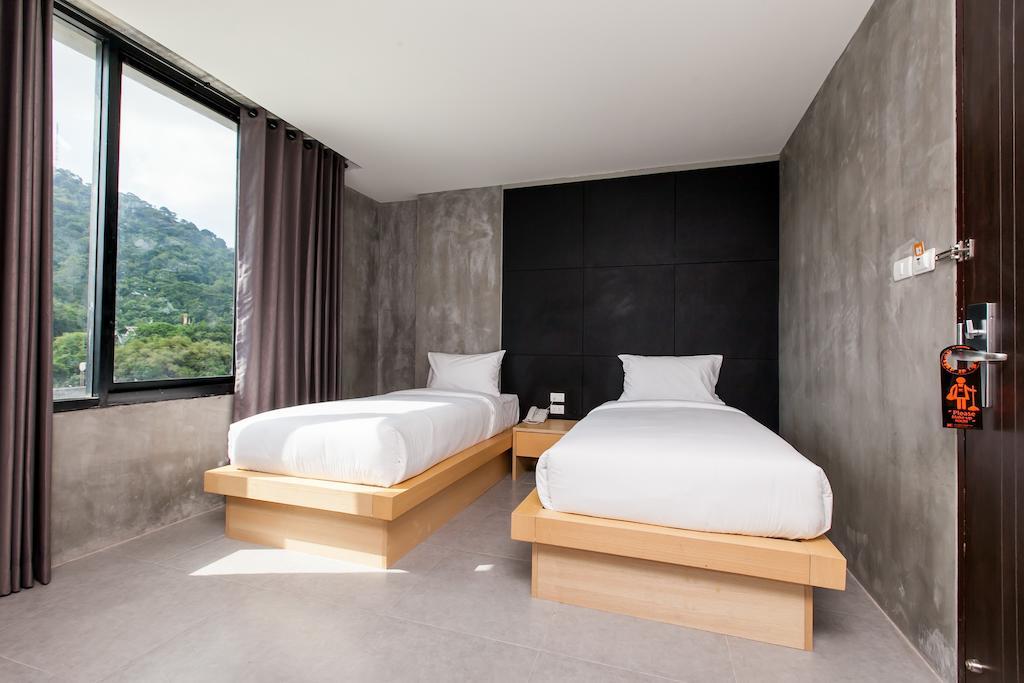 B2 Phuket Boutique & Budget Hotel Rum bild