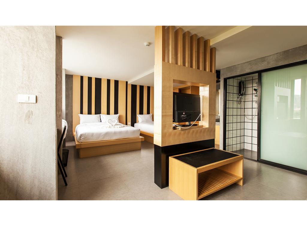 B2 Phuket Boutique & Budget Hotel Exteriör bild