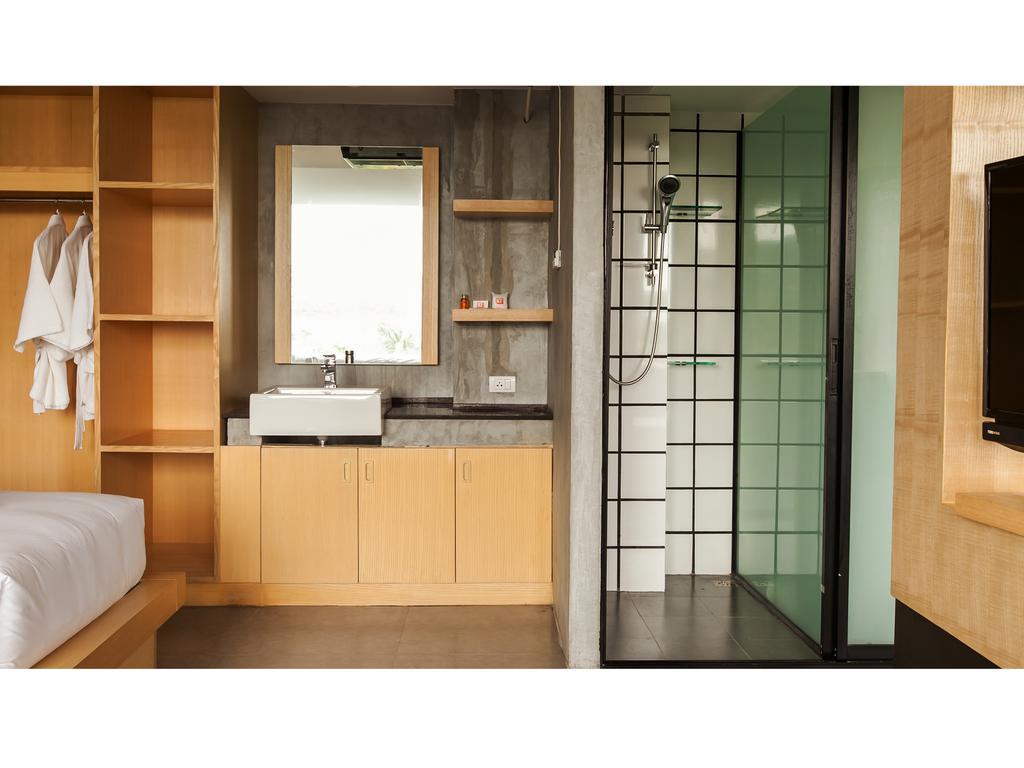 B2 Phuket Boutique & Budget Hotel Exteriör bild