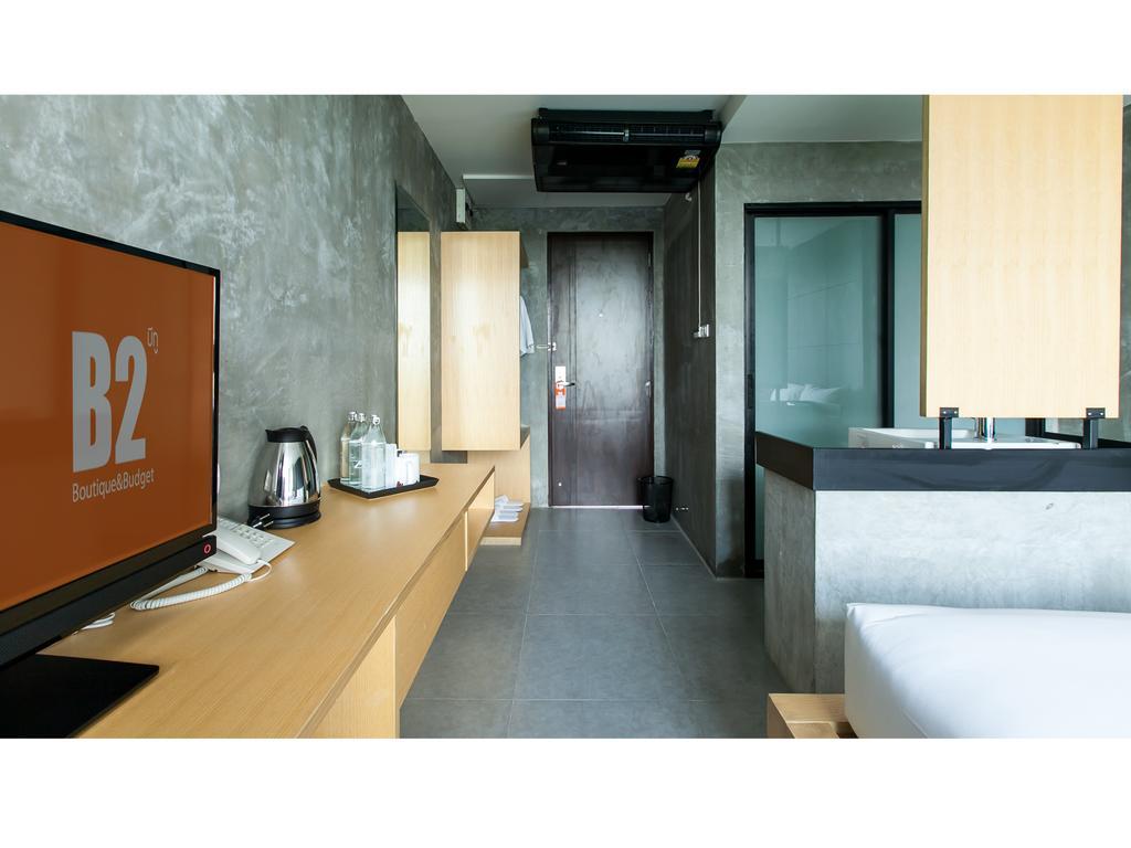 B2 Phuket Boutique & Budget Hotel Exteriör bild