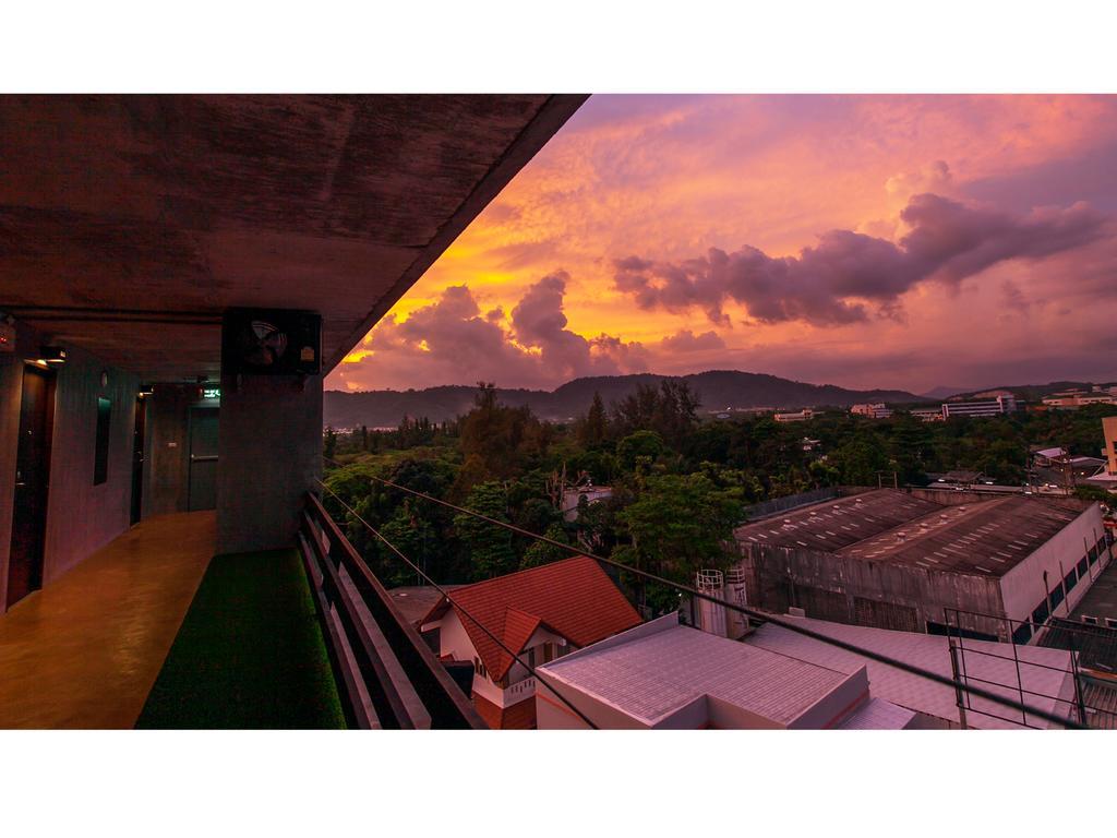 B2 Phuket Boutique & Budget Hotel Exteriör bild