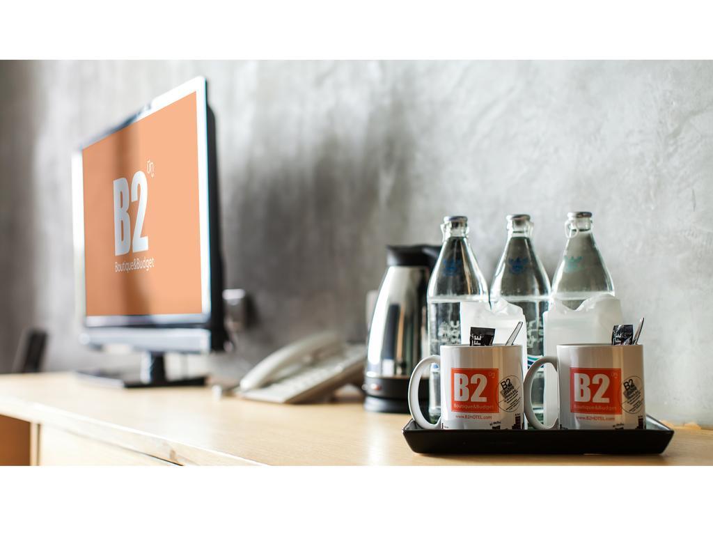 B2 Phuket Boutique & Budget Hotel Exteriör bild
