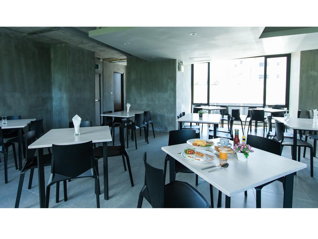 B2 Phuket Boutique & Budget Hotel Exteriör bild