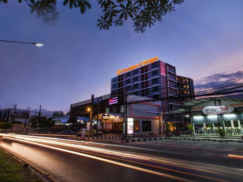 B2 Phuket Boutique & Budget Hotel Exteriör bild