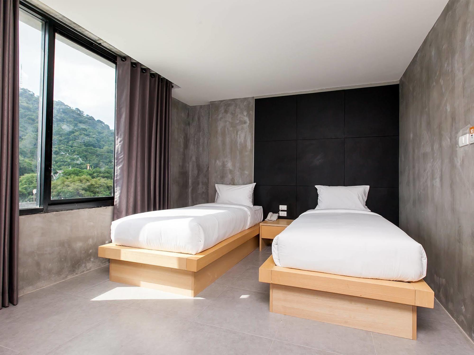 B2 Phuket Boutique & Budget Hotel Exteriör bild